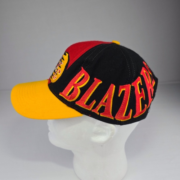 VTG- Oklahoma City Blazers Top Of The World Retro Wave Snapback Cap Hat 90s CHL - Picture 3 of 12